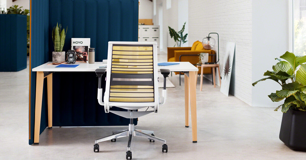 Steelcase desk store