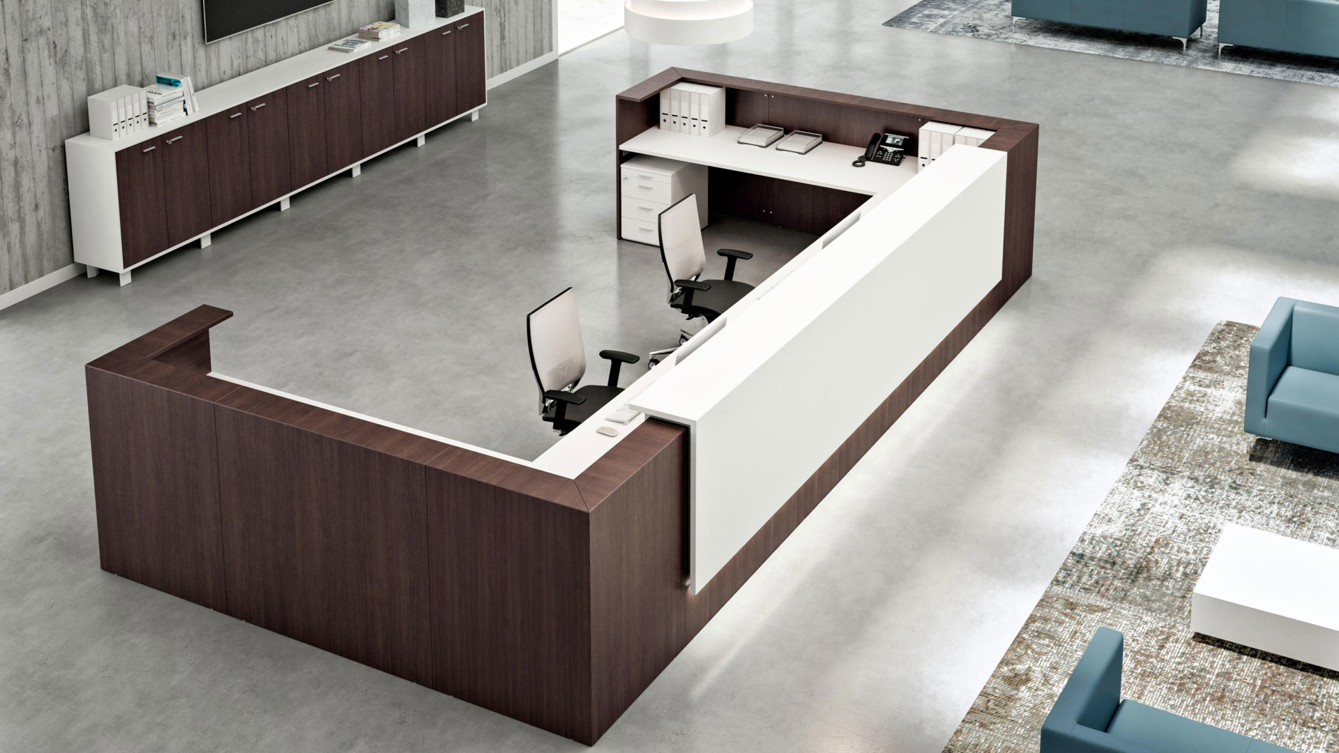 Quadrifoglio Z2 Reception Counter | Hunts Office